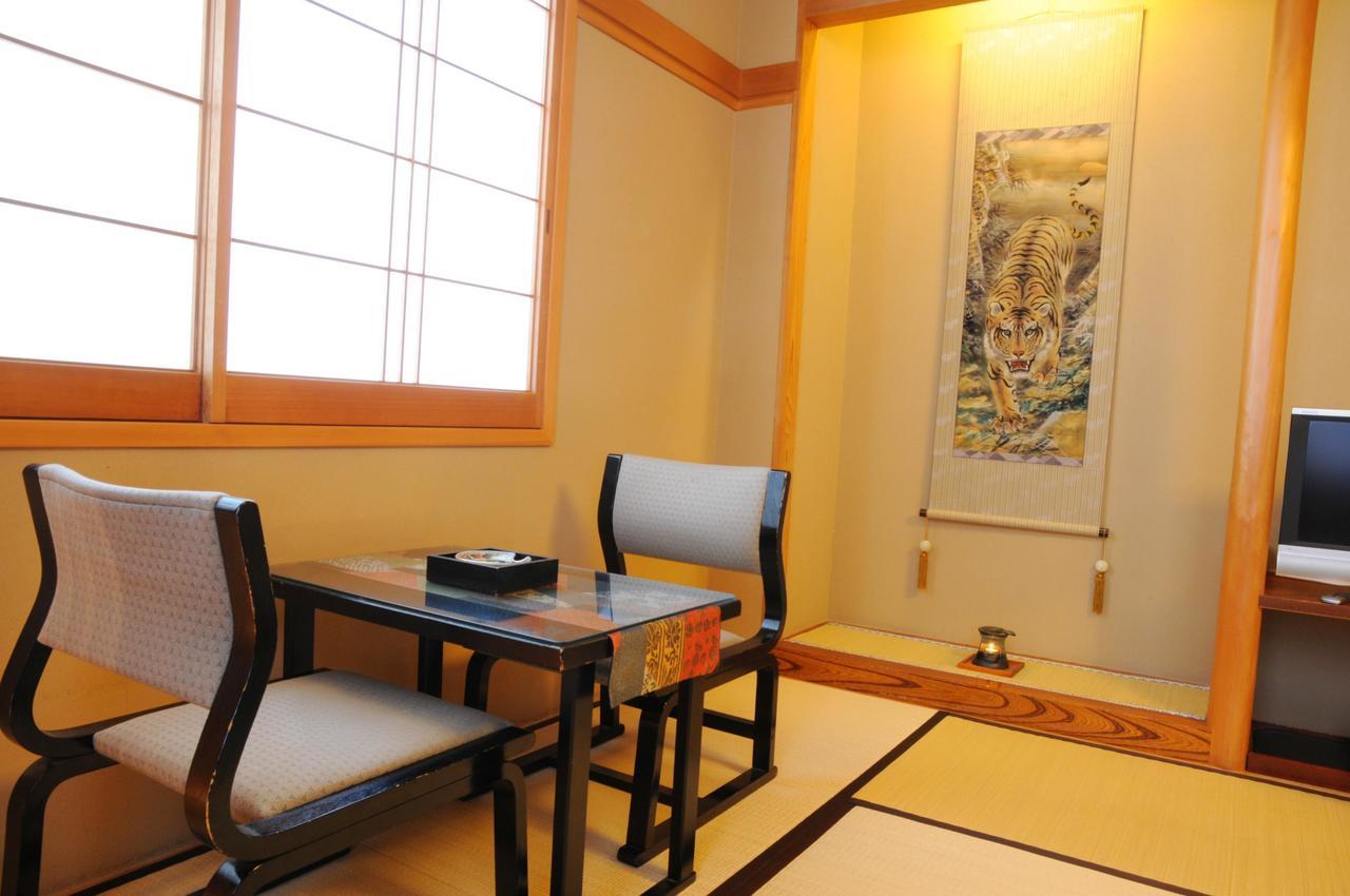 Gyominan Maruki Honkan Kamogawa Zimmer foto
